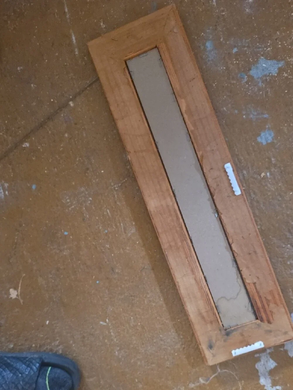 Rectangular Wall Mirror with Warm Brown Wood-Grain Frame